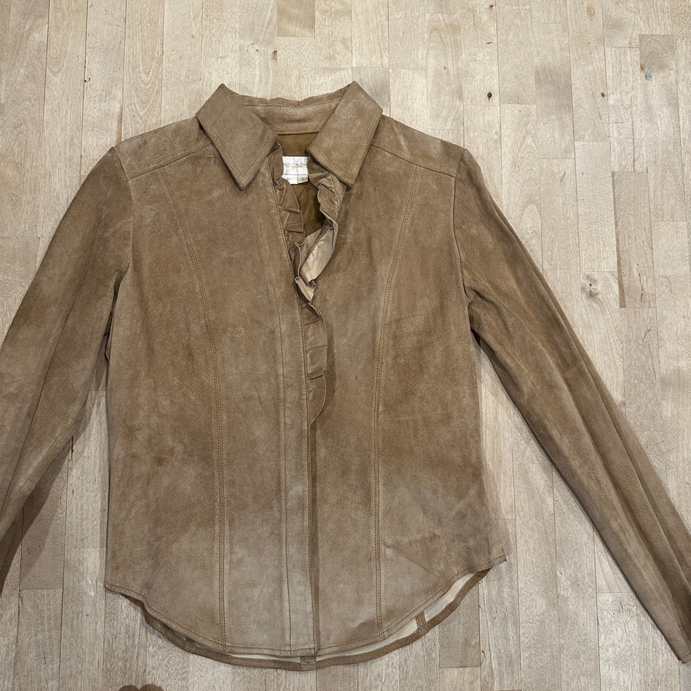 Tan Fitted Button Down Shirt with Notched Collar